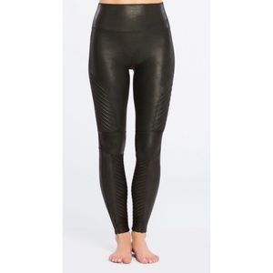 Spanx faux leather moto leggings, size M